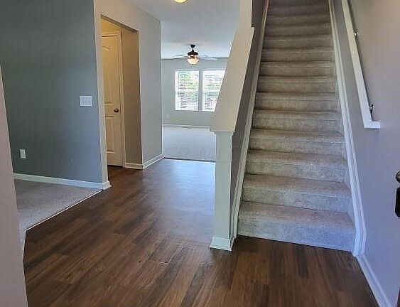 4th image of 5949 Lakemont Dr