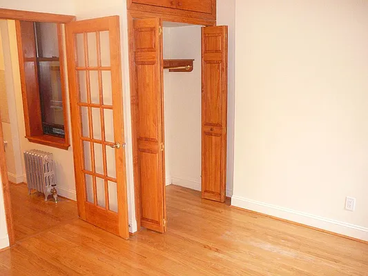 Rented by Warren T Real Estate Corp. | media 32