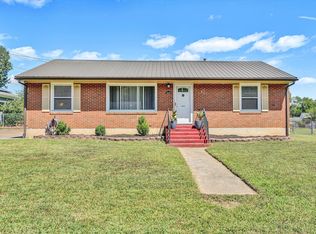 2039 Laura Rd NW, Roanoke, VA 24017