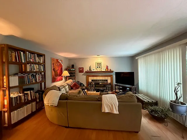 7753 Hathaway Park Ct — Photo 5