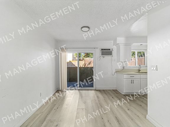 4th image of 451 Anderwood Ct APT F