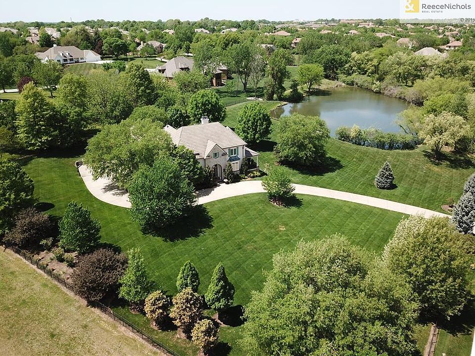 Private lake is shared by two estate lots.
