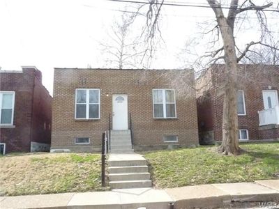 2011 Schaeffer Pl, Saint Louis, MO, 63139