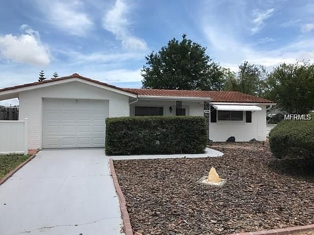 1st image of 3427 Salisbury Dr