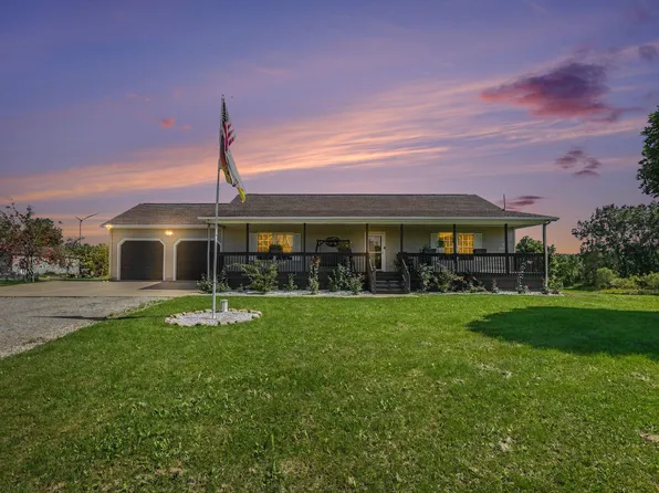 5443 Combs Rd, North Adams, MI 49262