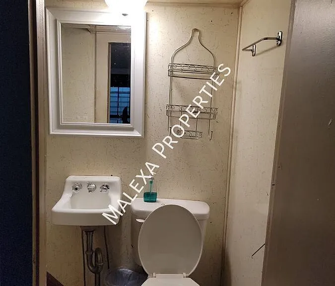 445 E Abbott St — Photo 8