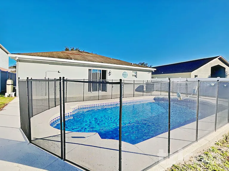 12945 Bridleford Dr — Photo 18