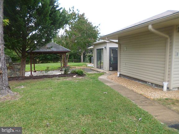 5th image of 113 Forest Vlg