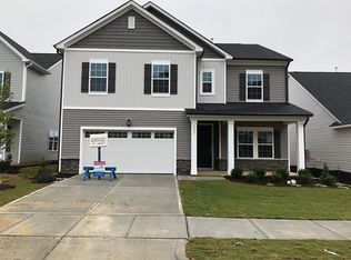 1037 Bellewood Park Dr, Angier, NC 27501