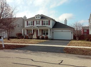 725 Metropolitan Ave, Bolingbrook, IL 60490