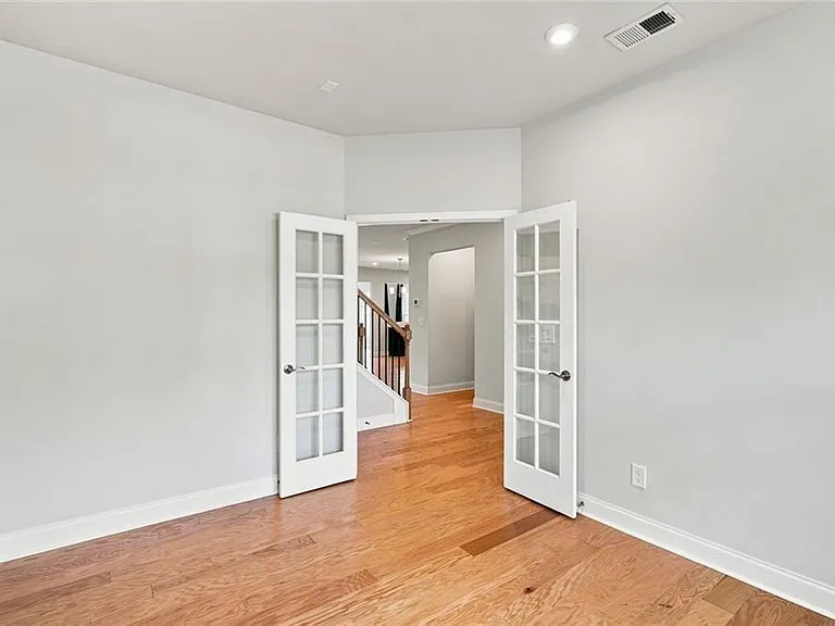 406 Riverclub Rd — Photo 19