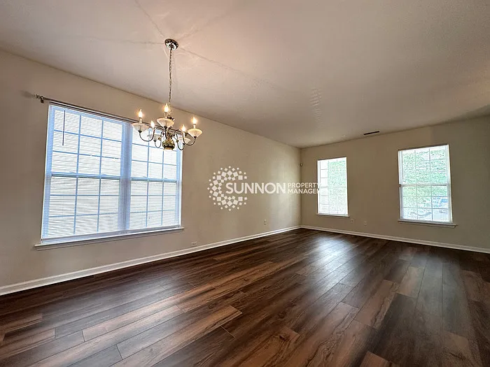 3343 Crutchfield Pl — Photo 10