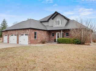 6110 Illini Trl, Waterloo, IL 62298