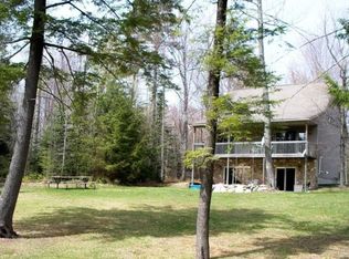 9950 Loons Nest Ln, Cheboygan, MI 49721