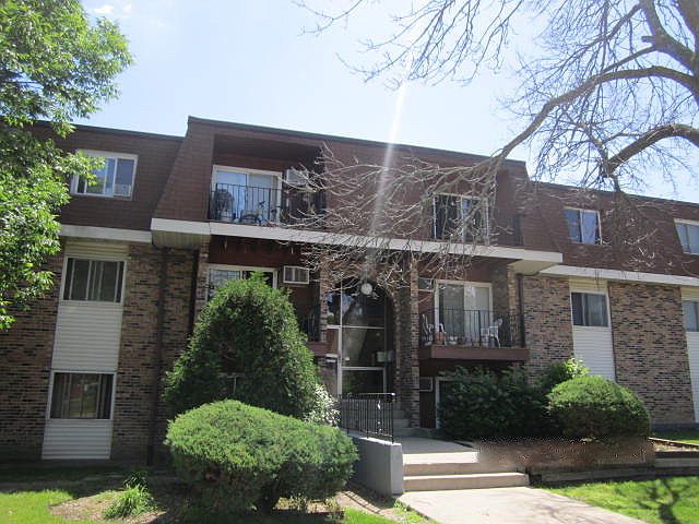 1st image of 1055 Valley Ln Unit 8-201