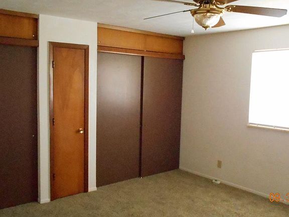 Master bed room