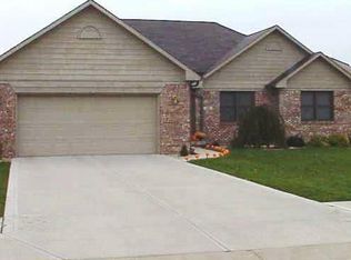 499 Karen Dr, Pittsboro, IN 46167