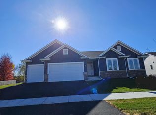 4472 Spotted Deer Trl, Belvidere, IL 61008