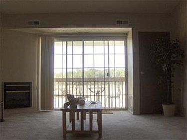 5th image of 10365 Glenway Dr APT 202