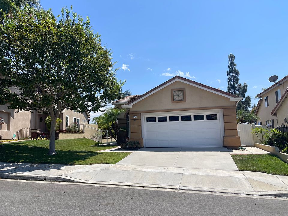 1st image of 20450 Herbshey Cir