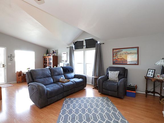 2nd image of 125 Blossom Hill Rd #25