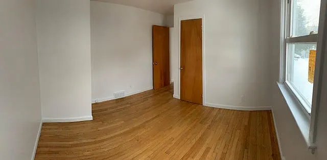 2 bed, 1000 sqft, $2,000 — Photo 3