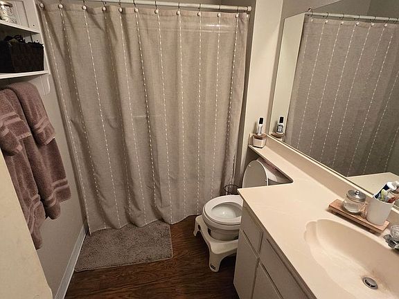 2nd image of 25564 Sharp Dr APT F