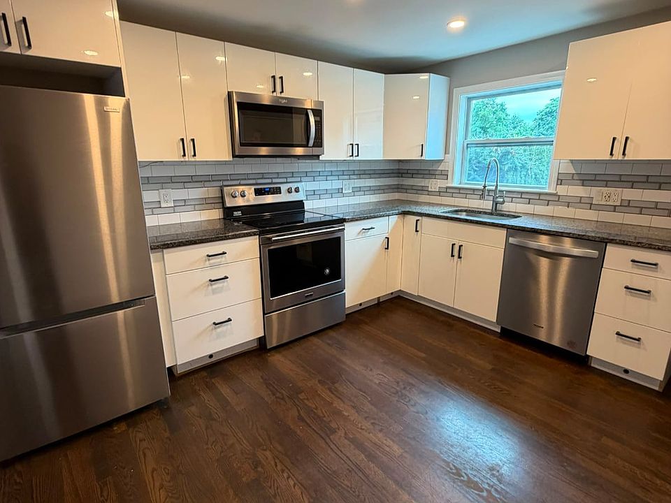 1st image of 376 Revere Beach Pkwy #1