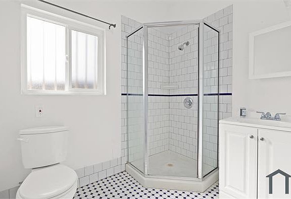 3rd image of 203 Echandia St #203