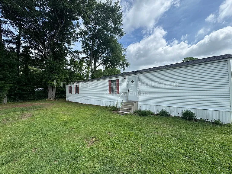 9499 Wendi Dr NE #I — Photo 2
