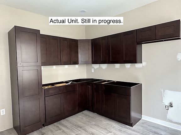 3rd image of 441 Mount Prospect Ave #6