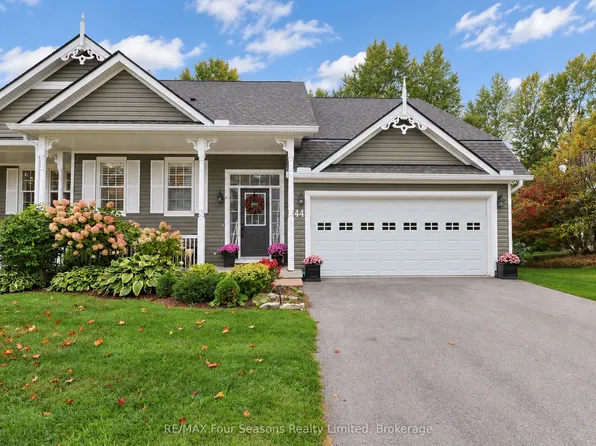 44 Green Briar Dr, Collingwood, ON L9Y 5H9
