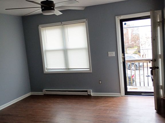 2nd image of 204 Holt Ave