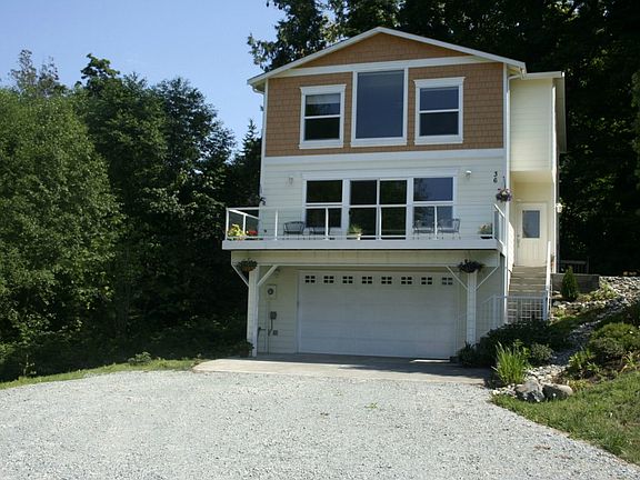 3rd image of 36 N Sunset Dr