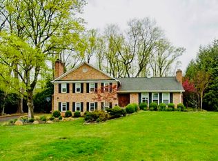 1214 Vinita Ln, Mc Lean, VA