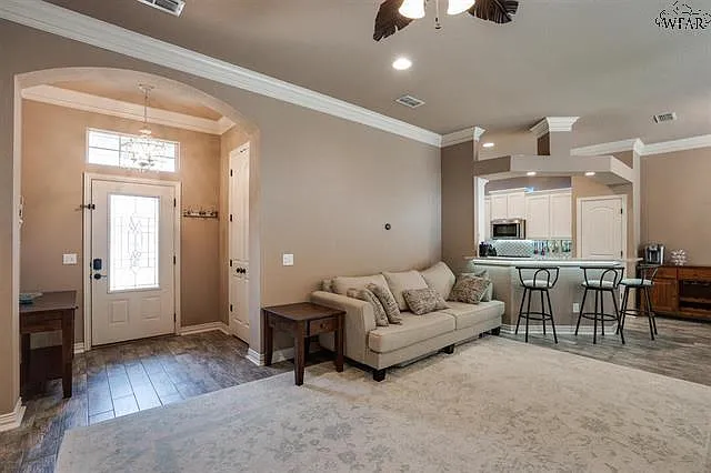 5113 Tillie Dr — Photo 6