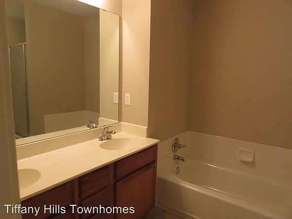 3rd image of 9127 N Dalton Ave