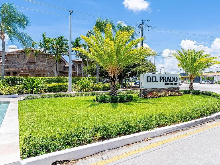 18081 Biscayne Blvd #1903 — Photo 68