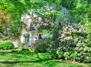 16 Myrtle St, Haworth, NJ 07641