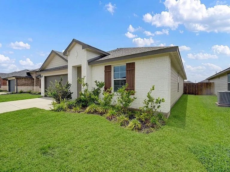 7547 Cattle Walker Ct — Photo 2