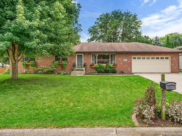 1205 Wexford Dr, Waunakee, WI 53597