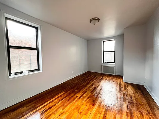 Rented by Premier One Realty LLC | media 10
