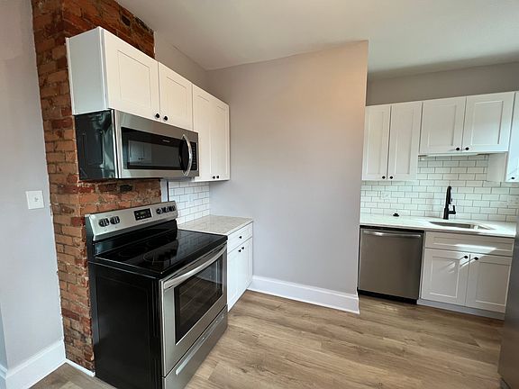 4th image of 737 Sullivant Ave #737