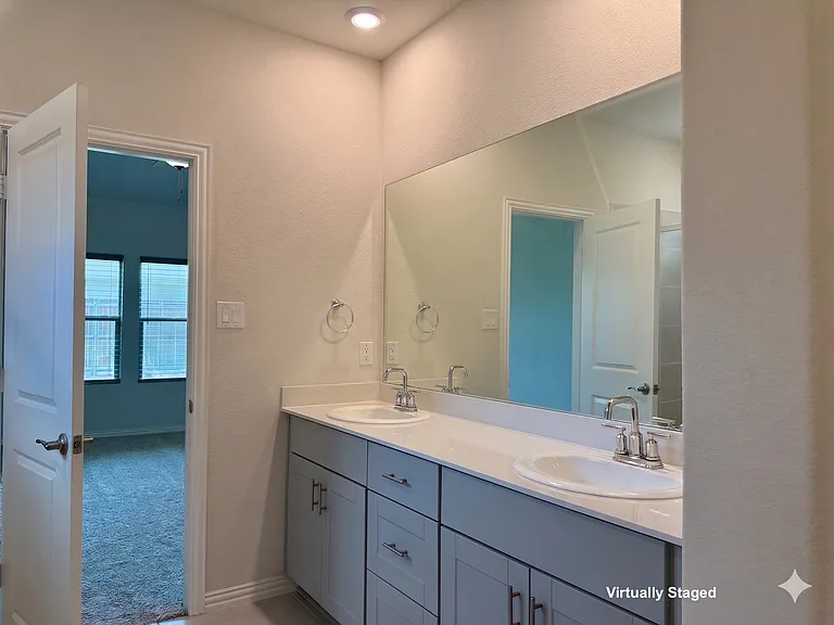 1425 Rolling Fox Dr — Photo 24