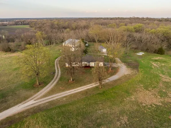 2259 245th St, Fort Scott, KS 66701