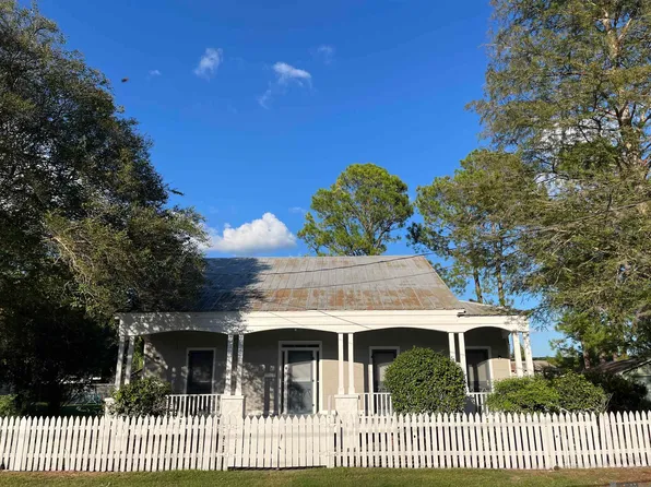 23095 Dalbor St, Plaquemine, LA 70764