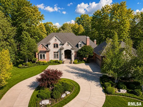 12925 N Woodland Ridge Dr, Dunlap, IL 61525