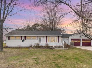 1360 S Grey Rd, Midland, MI 48640