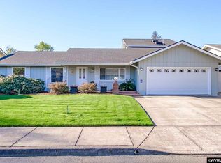 1374 Riverwood Ct N, Keizer, OR 97303