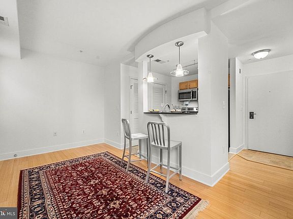 2nd image of 1106 Columbia Rd NW APT 304